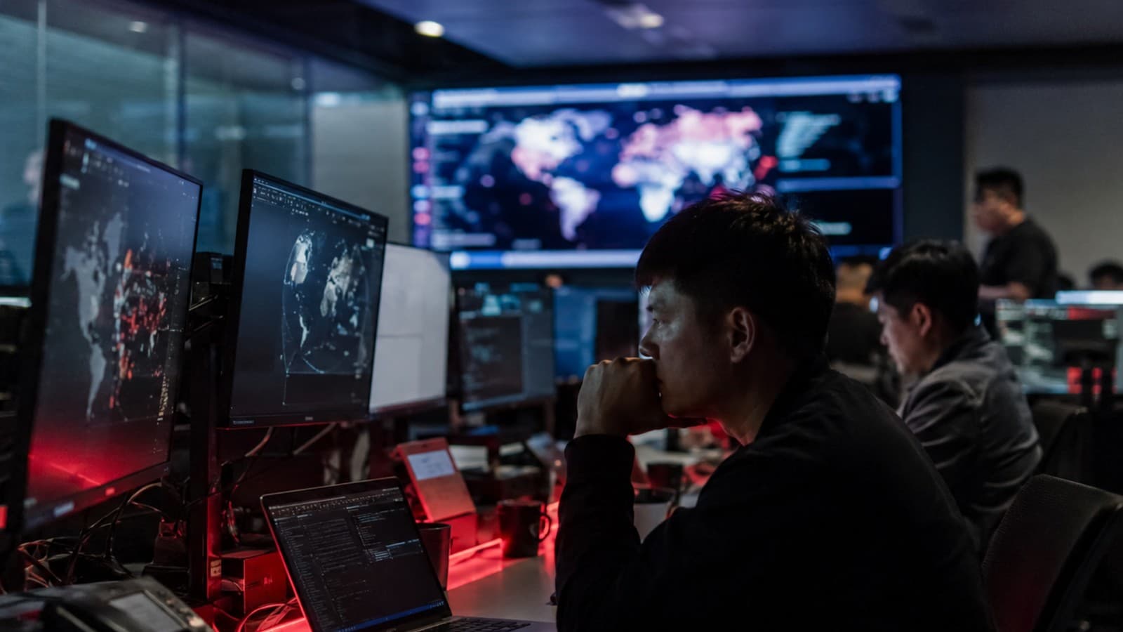 Hình minh họa cho bài viết: Cập nhật an ninh mạng 11/08 : Gunra ransomware, KEV mới và tín hiệu pháp lý tại Việt Nam